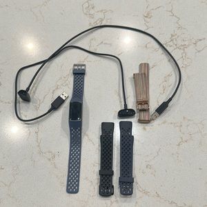 Fitbit Charge 5